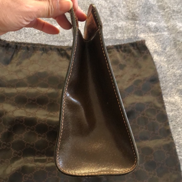 Vintage Gucci Pouch - Picture 10 of 17